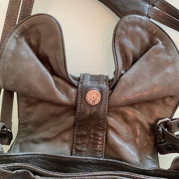 3.1 Phillip Lim grey bow bag. - Picture 9 of 12